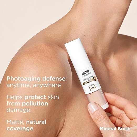 Click to see full view ISDIN ISDIN Mineral Brush Powder, Facial Pollution and Blue Light Protection, a Complement to your Sun Care Routine, Suitable for Sensitive Skin