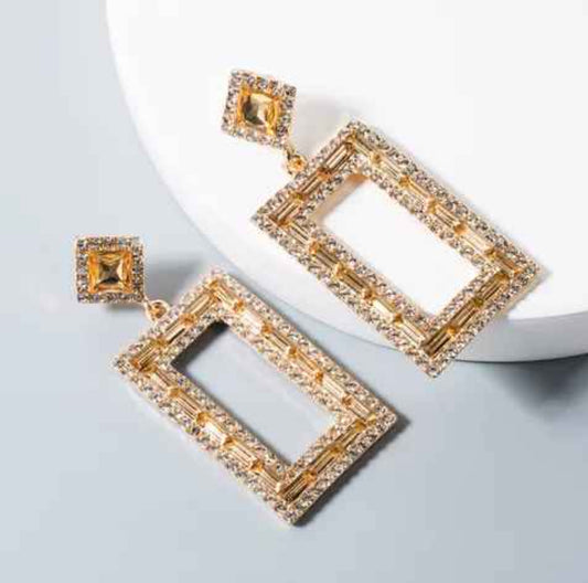 Fashionable Gold Plated Earrings